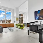 Rent 3 bedroom apartment of 158 m² in New York