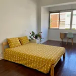 Rent 3 bedroom apartment in Lisbon