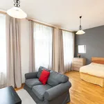 Pronajměte si 1 ložnic/e byt o rozloze 35 m² v Prague