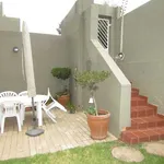 Rent 2 bedroom apartment of 84 m² in Johannesburg