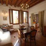 Rent 2 bedroom apartment in Venice