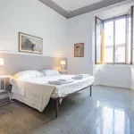 Rent 4 bedroom apartment of 250 m² in florence