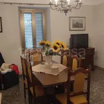 Rent 3 bedroom apartment of 110 m² in Casacanditella