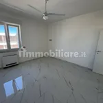 Rent 4 bedroom house of 210 m² in Giugliano in Campania