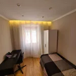 Rent 3 bedroom apartment in Lisbon