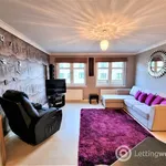 Rent 3 bedroom flat in Aberdeen