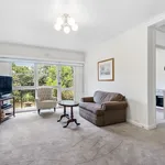 Rent 2 bedroom apartment in Balwyn