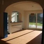 Rent 4 bedroom house of 850 m² in Uccle