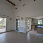 Appartement de 141 m² avec 5 chambre(s) en location à Ajaccio