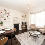 Rent 2 bedroom flat of 603 m² in London