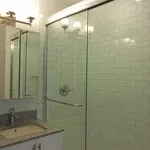 Rent 2 bedroom apartment in Queens