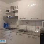 Affitto 4 camera appartamento di 110 m² in Cagliari