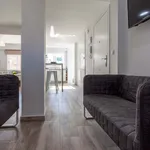 Rent a room of 95 m² in Valencia