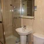 Rent 2 bedroom flat in West Midlands