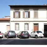 Rent 1 bedroom apartment of 60 m² in Florence