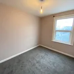 Rent 2 bedroom flat in London