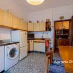 Rent 7 bedroom apartment of 120 m² in Genoa