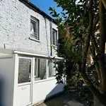 Rent 1 bedroom house in Yvoir