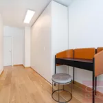 Pronajměte si 5 ložnic/e byt o rozloze 62 m² v Prague