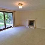 Rent 4 bedroom house in South East England