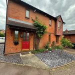 Rent 3 bedroom house in Nuneaton and Bedworth