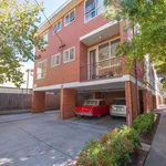 Rent 2 bedroom apartment in Melbourne