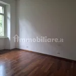 Rent 5 bedroom house of 772 m² in Varese