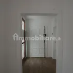 Rent 3 bedroom apartment of 82 m² in Varese