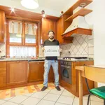 Rent a room of 90 m² in rome