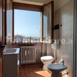 Rent 3 bedroom house of 100 m² in Voghera