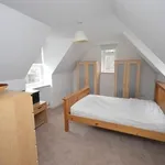 Rent 6 bedroom flat in Penicuik