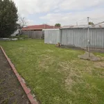 Rent 3 bedroom house in Dandenong North