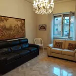 Rent 4 bedroom apartment of 120 m² in Trani