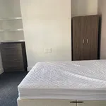 Rent 4 bedroom house in Hull