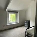 Rent 8 bedroom house in Swansea