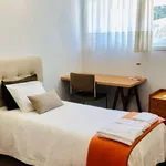 Rent a room in porto