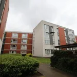 Rent 2 bedroom flat in Glasgow