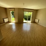 Appartement de 98 m² avec 6 chambre(s) en location à VITRET