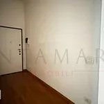 Rent 3 bedroom apartment of 102 m² in Milan