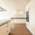 Rent 2 bedroom apartment of 140 m² in Ixelles