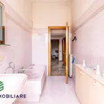 Rent 9 bedroom apartment of 200 m² in Roma