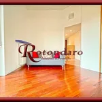 Rent 2 bedroom apartment of 60 m² in Milano