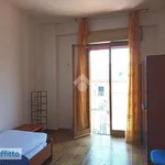 Rent 4 bedroom apartment of 89 m² in Palermo