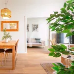 Rent 2 bedroom apartment of 57 m² in Barcelona