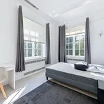 Huur 6 slaapkamer appartement in Uccle - Ukkel