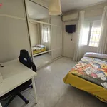 Alquilo 3 dormitorio apartamento de 60 m² en Seville