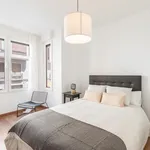 Rent 4 bedroom apartment in Valencia