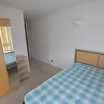 Rent 2 bedroom apartment in Leeds