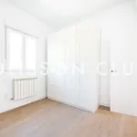 Alquilo 4 dormitorio casa de 240 m² en Madrid