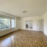 Rent 4 bedroom apartment of 130 m² in Budapest